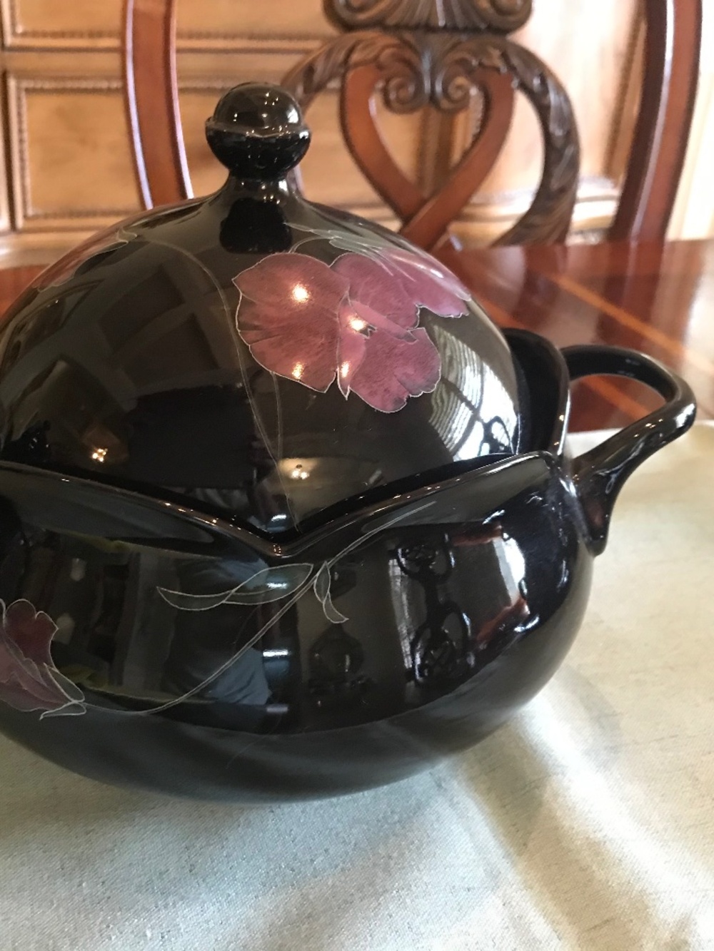 Mikasa Rondo Tango soup tureen casserole